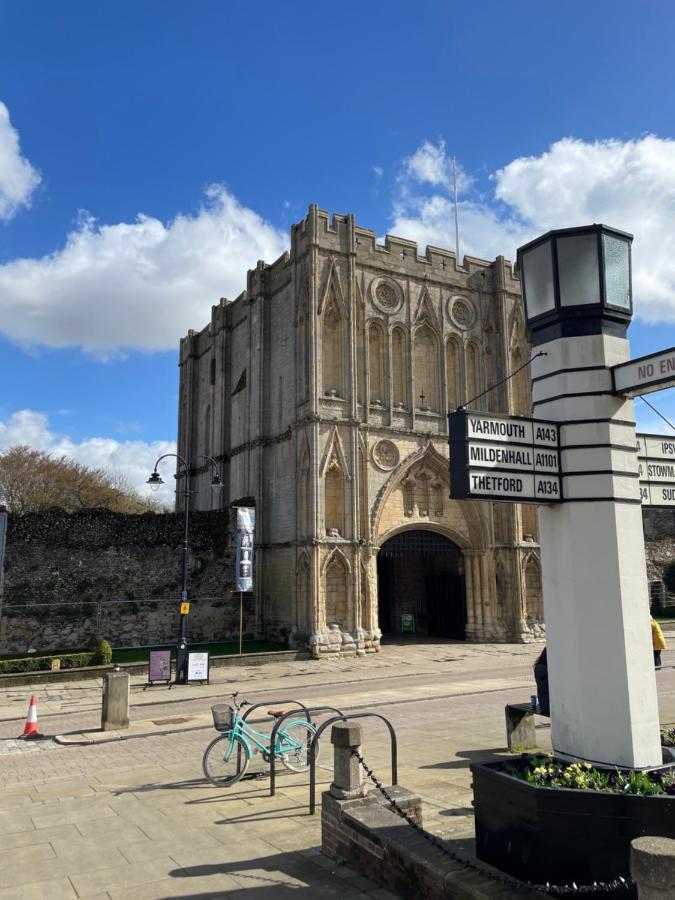Abbey Gardens Cottage Bury St. Edmunds Bagian luar foto